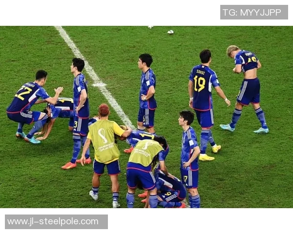 日本足球明星童年故事揭秘他们如何从小热爱足球成长为顶尖球员 日本足球明星童年故事揭秘他们如何从小热爱足球成长为顶尖球员